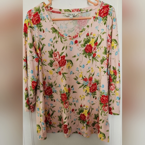 THE PIONEER WOMAN 3/4‎ sleeve top. Pink/floral. Size large